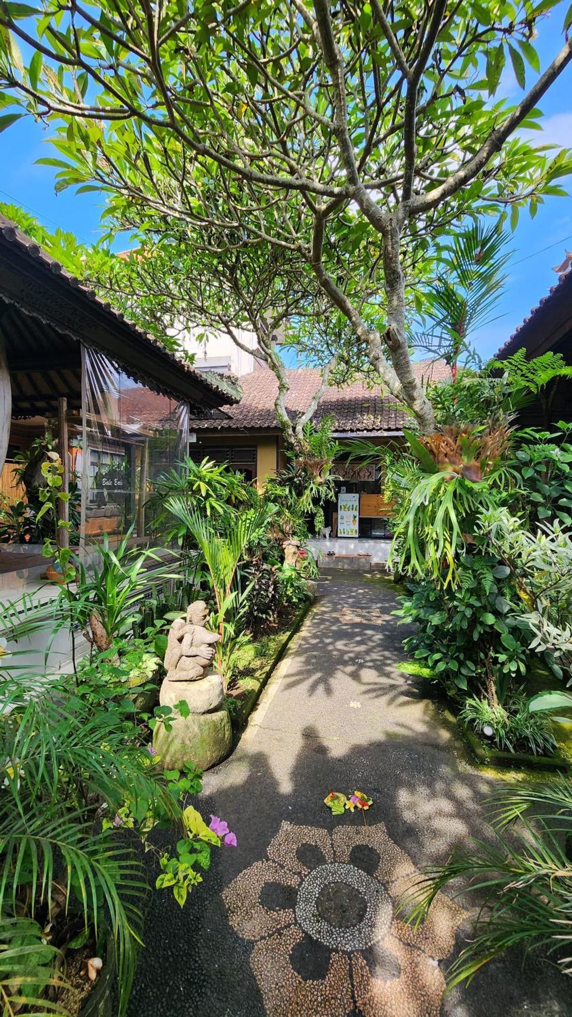 Bale Bali House Apartment Ubud  Exterior photo